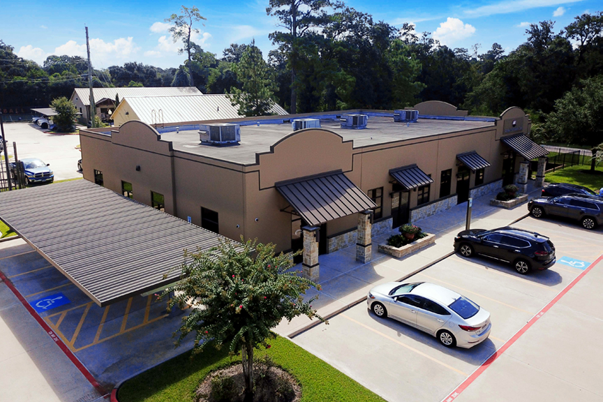 One of two office buildings totaling 12,000 SF at 10320 & 10326 Lake Road in Houston.