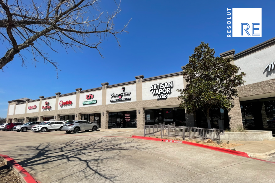 Retail Center Sold near Dallas, TX
