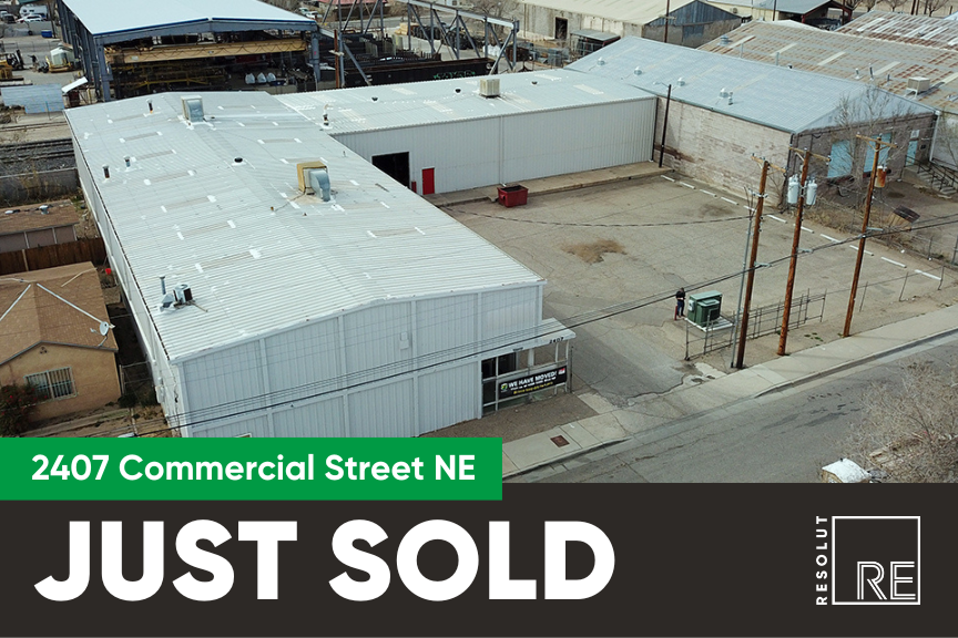 Aerial image of the 12,500 SF industrial property sold at 2407 Commercial street in Albuquerque, New Mexico.